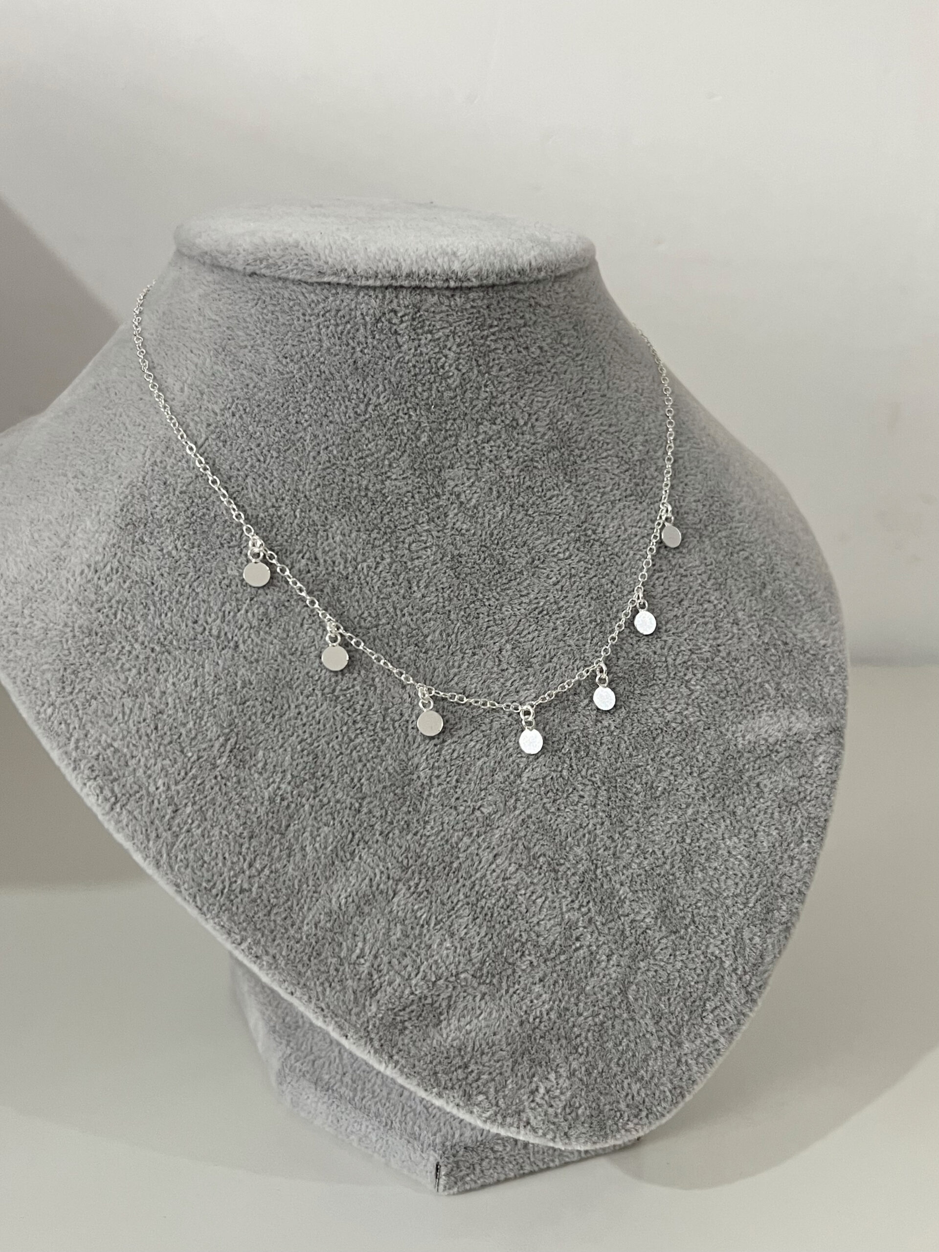 ·Collar coins regulable 40/45 cm·