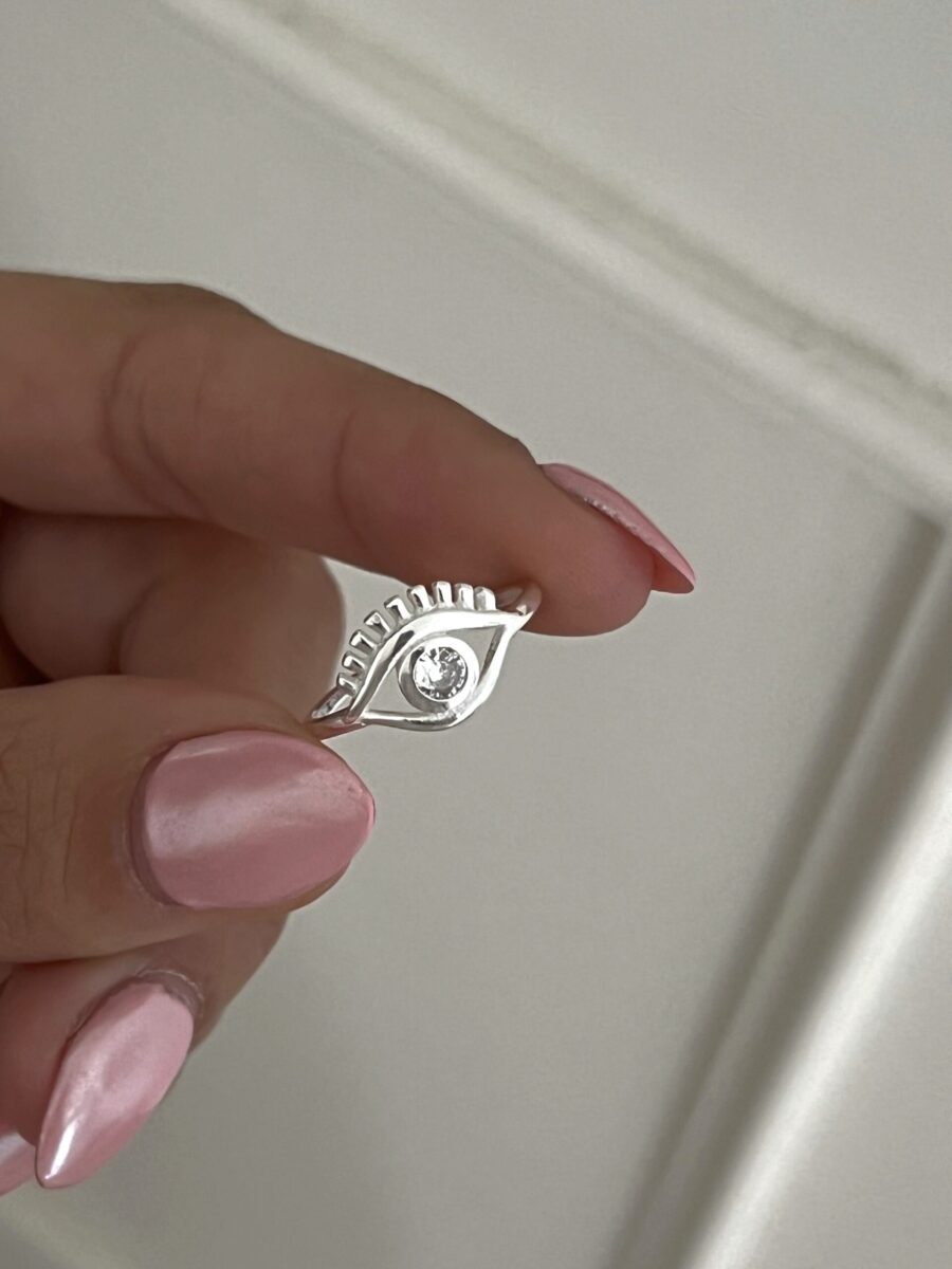 ·Anillo ojito con cubic·