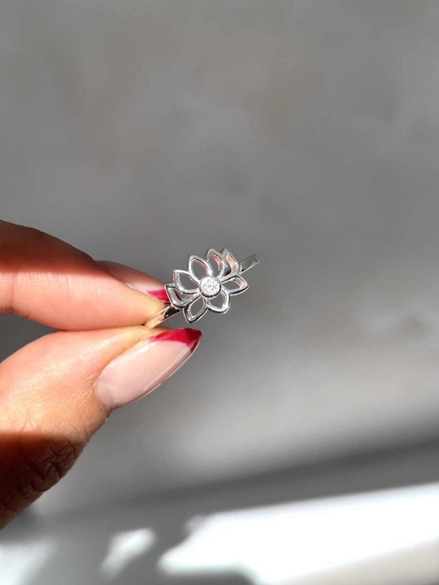 ·Anillo Flor de Loto· - Imagen 2