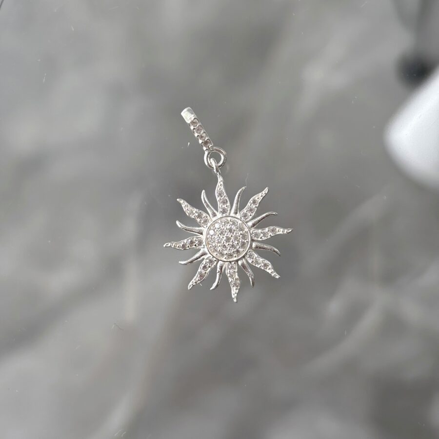 ·Dije sol 2 cm diámetro·