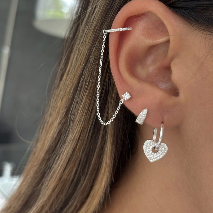 ·Aro pasante con cadenita + cuff brillos·