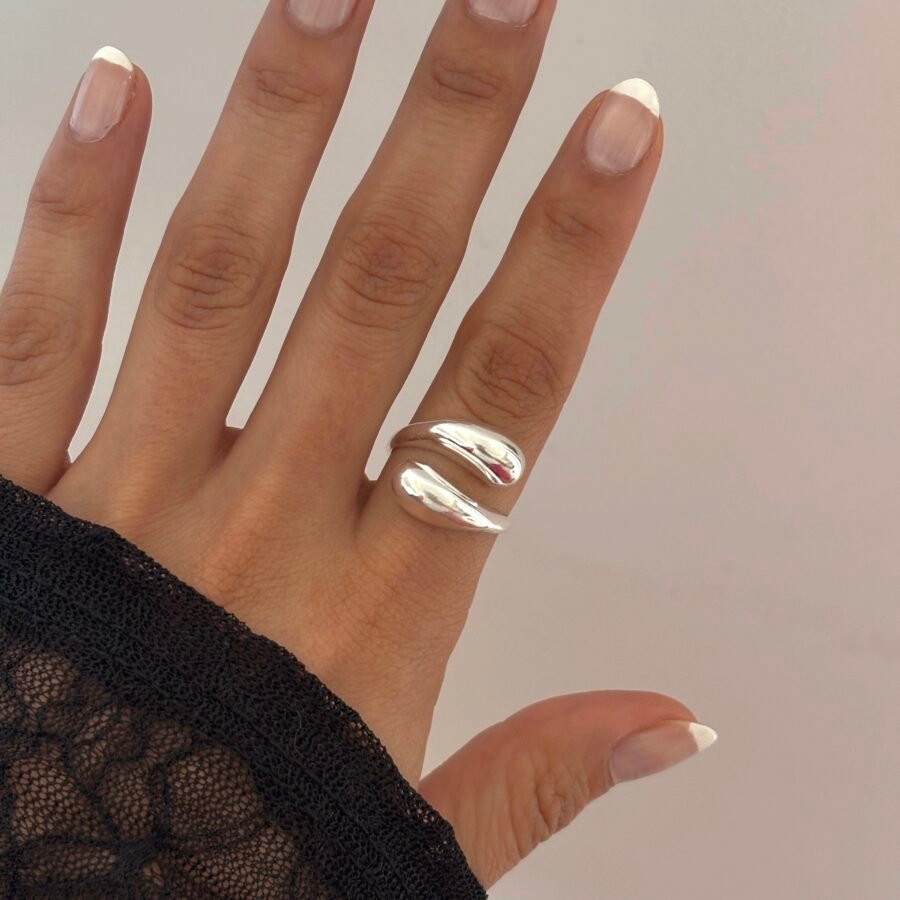 ·Anillo Indi regulable·